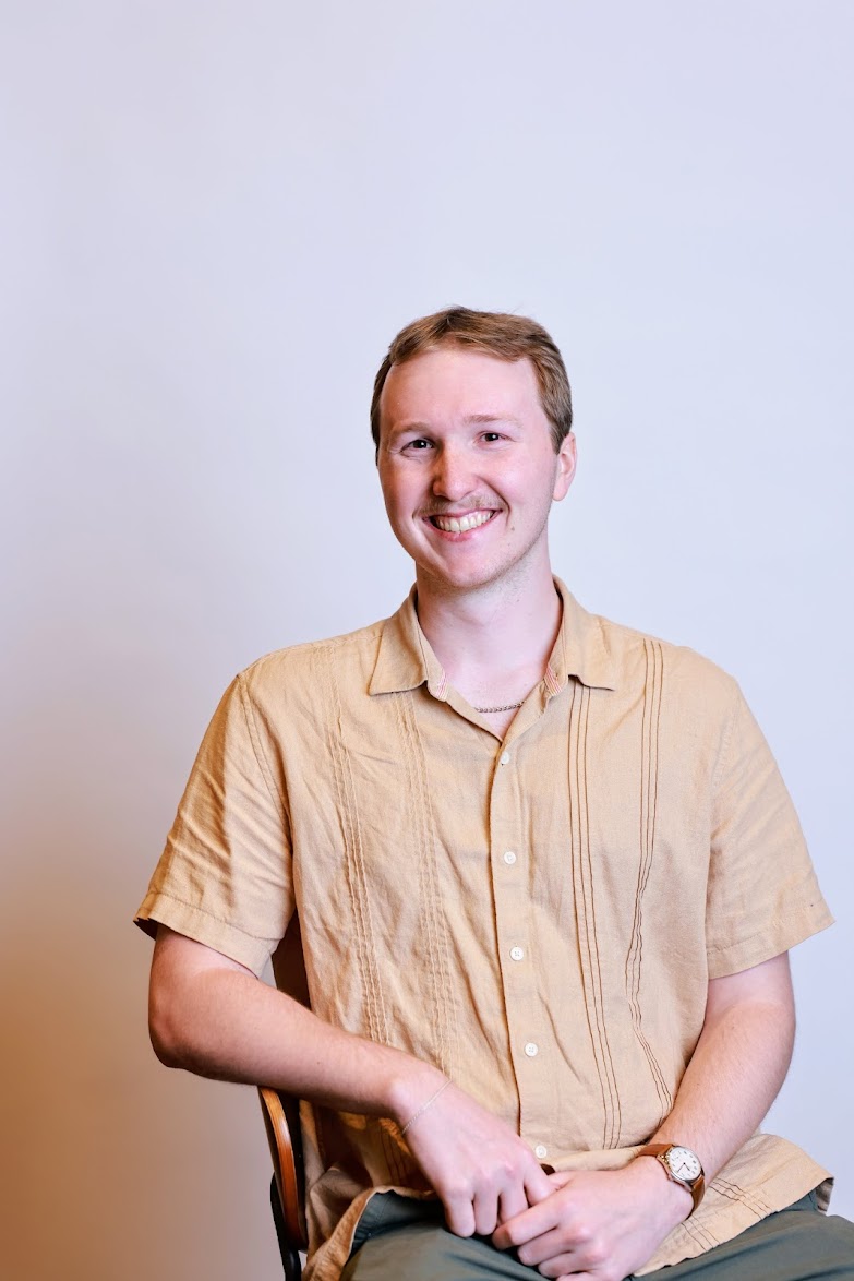 Seth Jaksik headshot